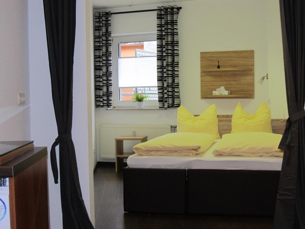 Zum Treppche Hotel Garni Gladenbach Habitación foto